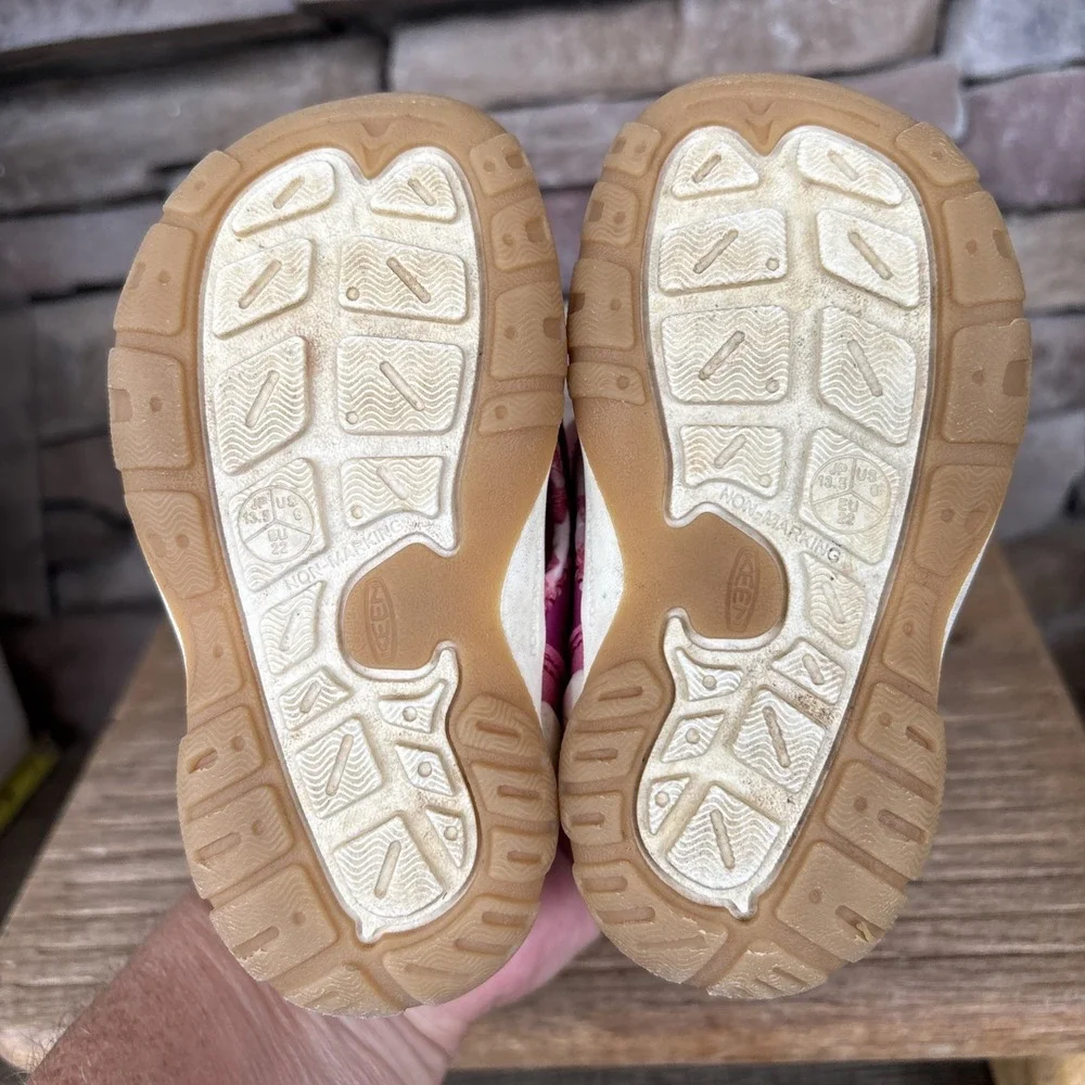 Keen Knotch Creek Toddler US 6 Open Toe Pink/White Water Sports/Hiking Sandals